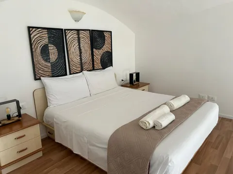 Camera con letto matrimoniale grande